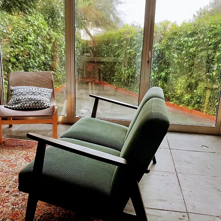 Apartment With Private Garden Porto