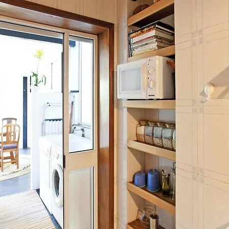 Apartment With Private Garden *